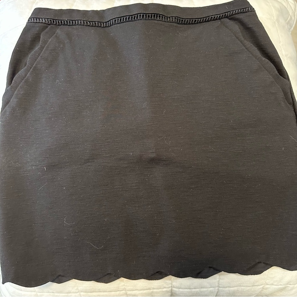 Berenice Scallop Hem Skirt | SKIES ARE BLUE | Size Medium - Picture 5 of 7